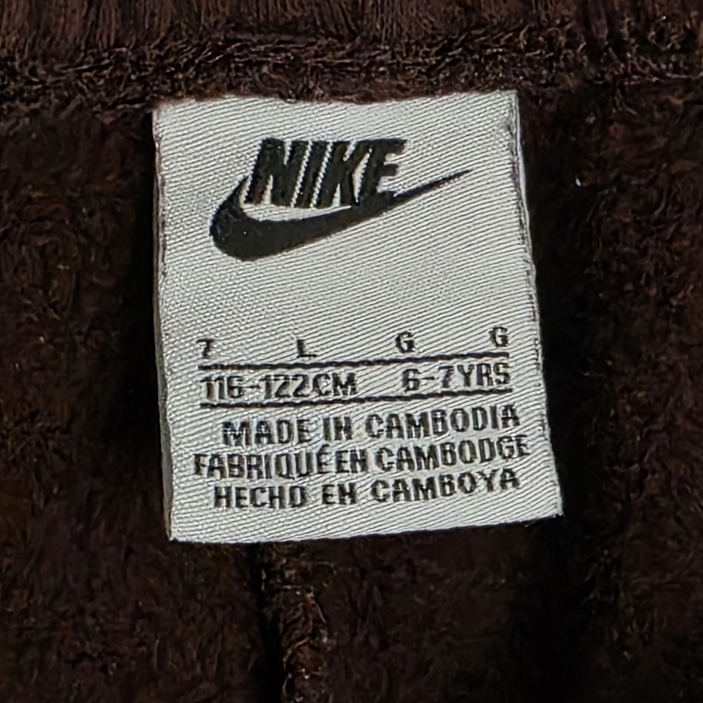 Nike Kids Black and Maroon Sweatpants Set - Picture 6 of 11